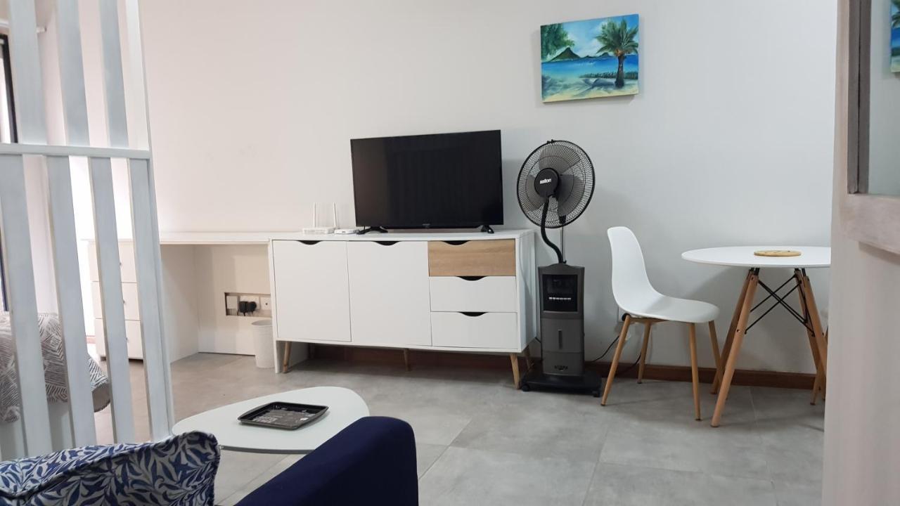 Modern Luxury Studio Fully Equipped Apartment Flic-en-Flacq Exterior foto